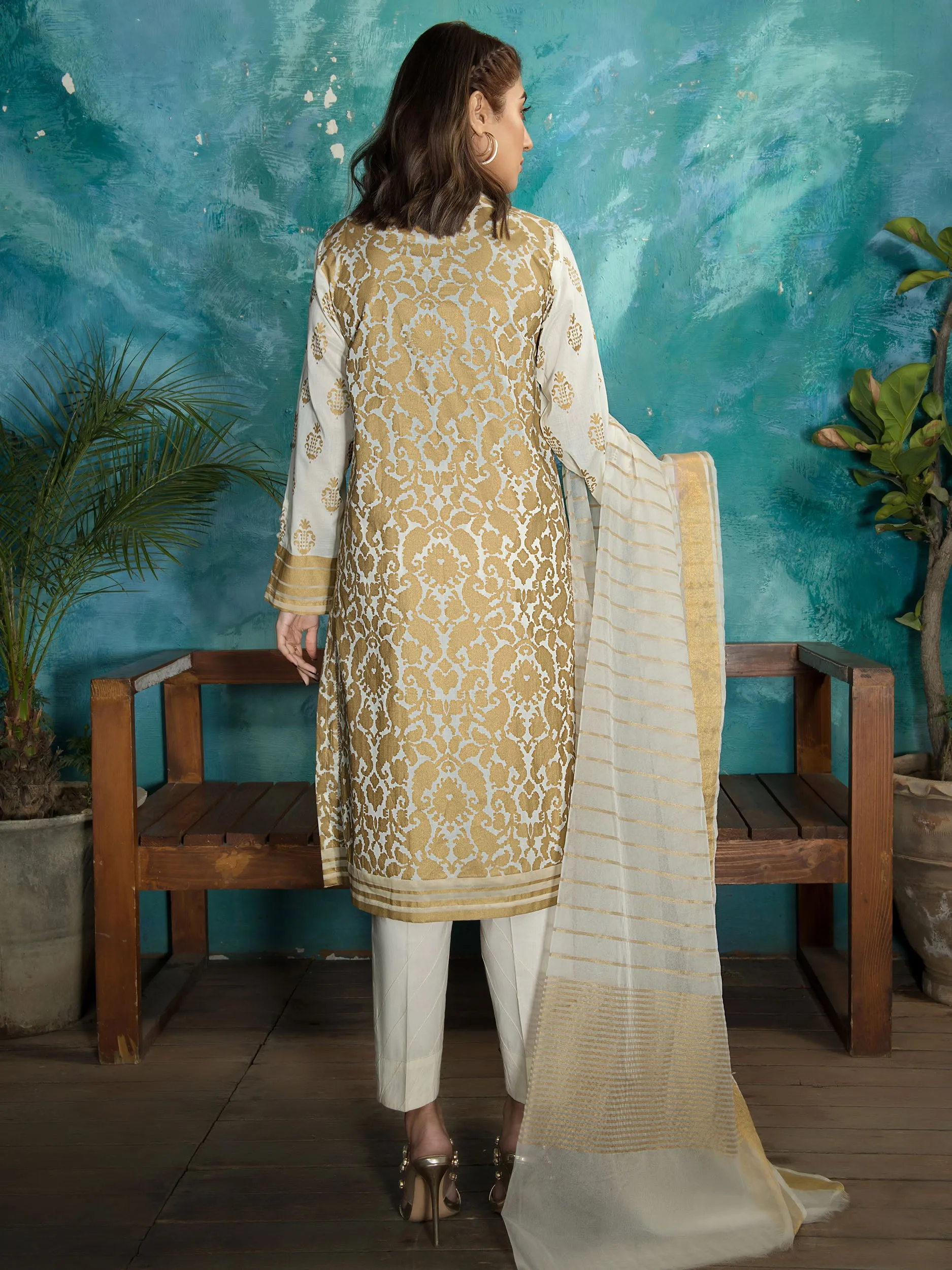 3 Piece Printed Lawn Suit