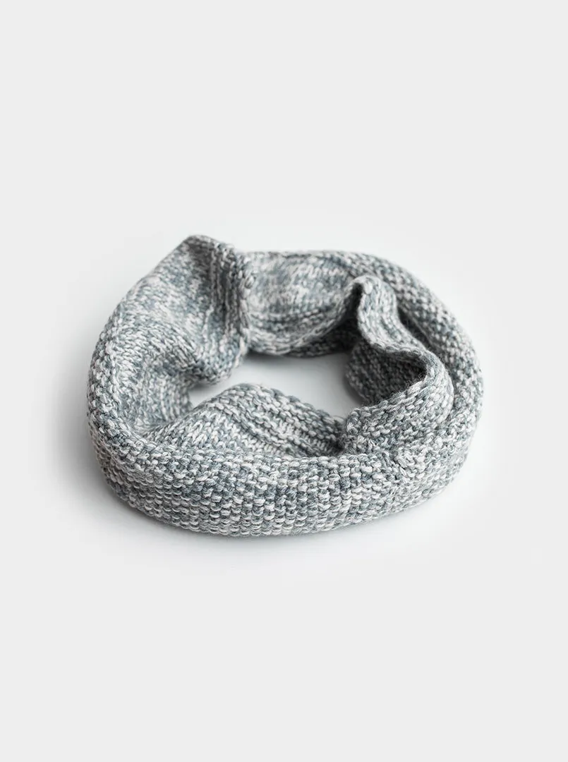 cashmere knit scarf/snood