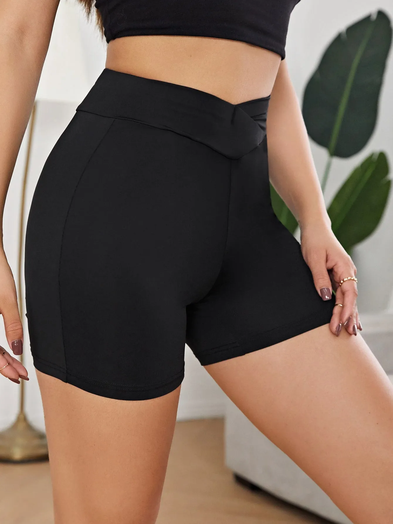 Casual Plain Asymmetrical Short Women Leggings