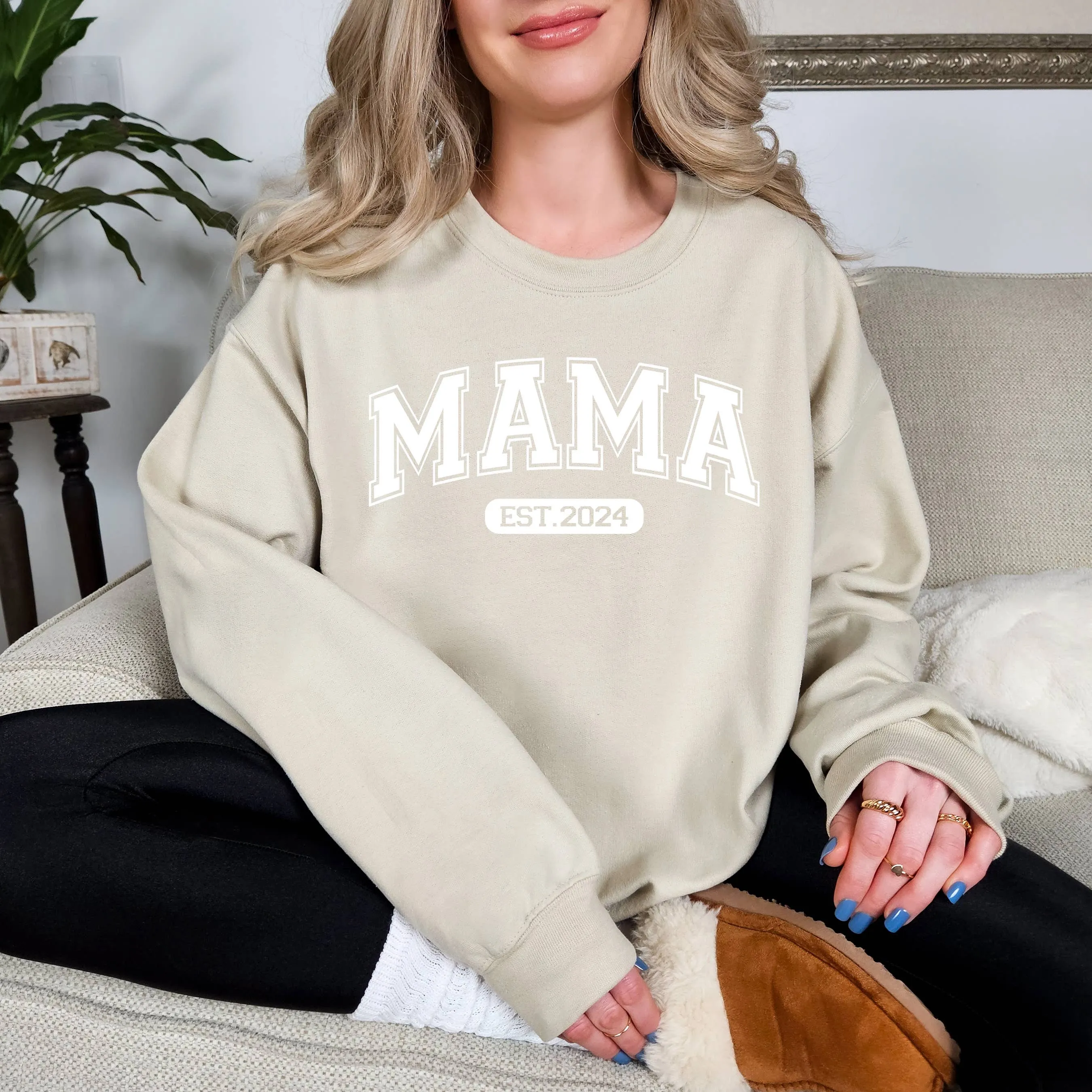 Custom MAMA Sweatshirt, Personalized Sweatshirt