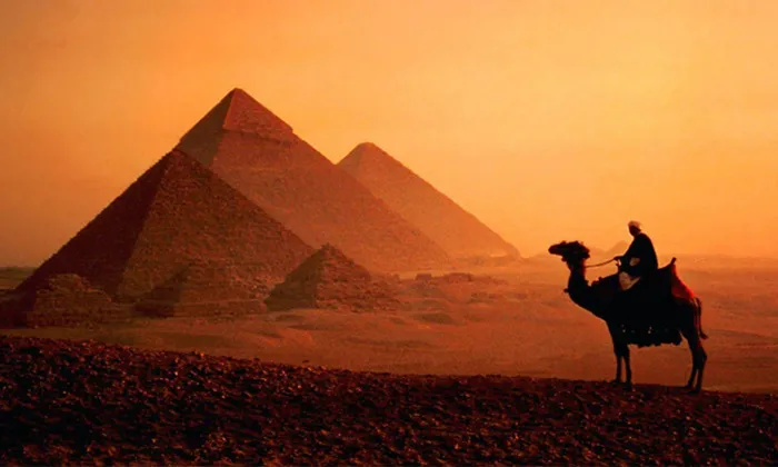 Egypt: 7-Night Stay for Two including Breakfast, Hurghada City Tour & Cairo City Tour