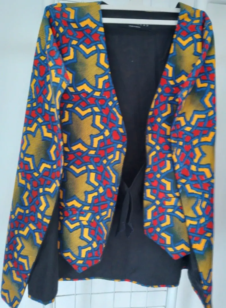 Fem Short Cape - Yellow Red / Multicolor