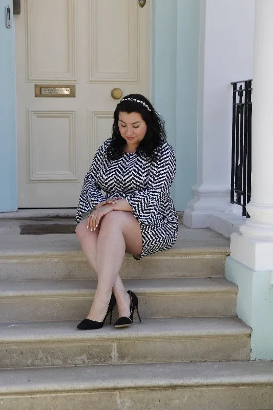 Gisel Monochrome Shift Dress