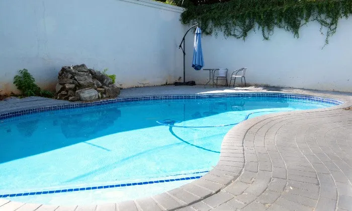 Johannesburg: 1 or 2-Night Stay for Two including Breakfast at Melrose Hideout Guesthouse & Spa
