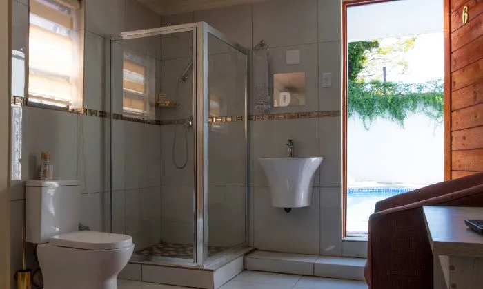Johannesburg: 1 or 2-Night Stay for Two including Breakfast at Melrose Hideout Guesthouse & Spa