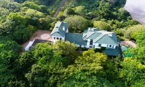 KwaZulu-Natal: 1 or 2-Night stay for two including breakfast at Royston Hall Guesthouse