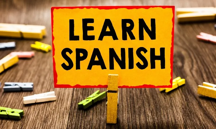 Learn Spanish: Complete Spanish Course Spanish for Beginners from Janets