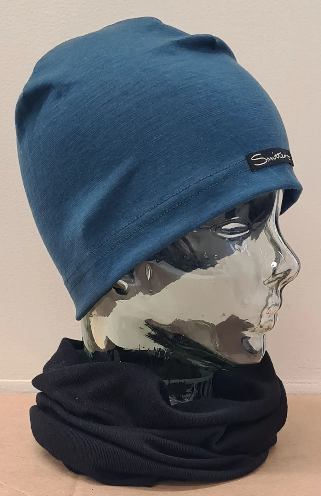 Lightweight 170g Skull Cap Sports Beanie