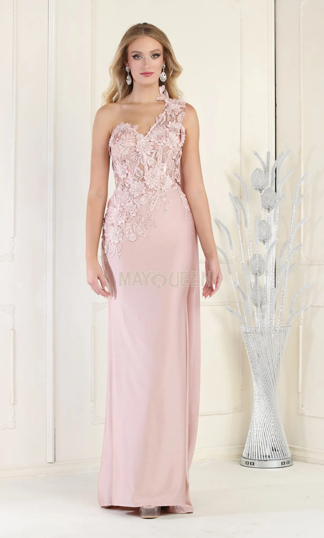 May Queen RQ7943