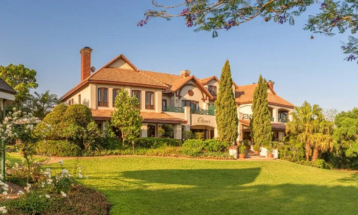 Mpumalanga: 1-Night Stay for Two with Breakfast at Oliver's Restaurant, Lodge and Wellness