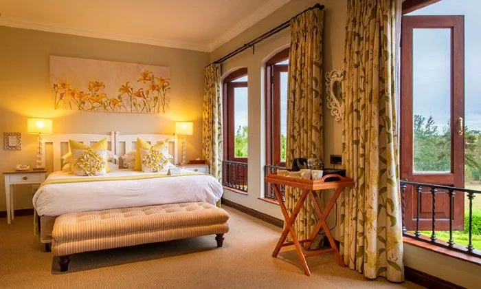 Mpumalanga: 1-Night Stay for Two with Breakfast at Oliver's Restaurant, Lodge and Wellness