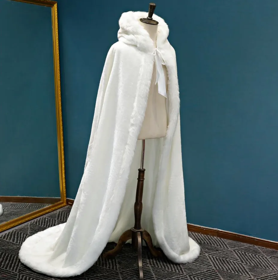 Sorceress Winter Wonderland Cape