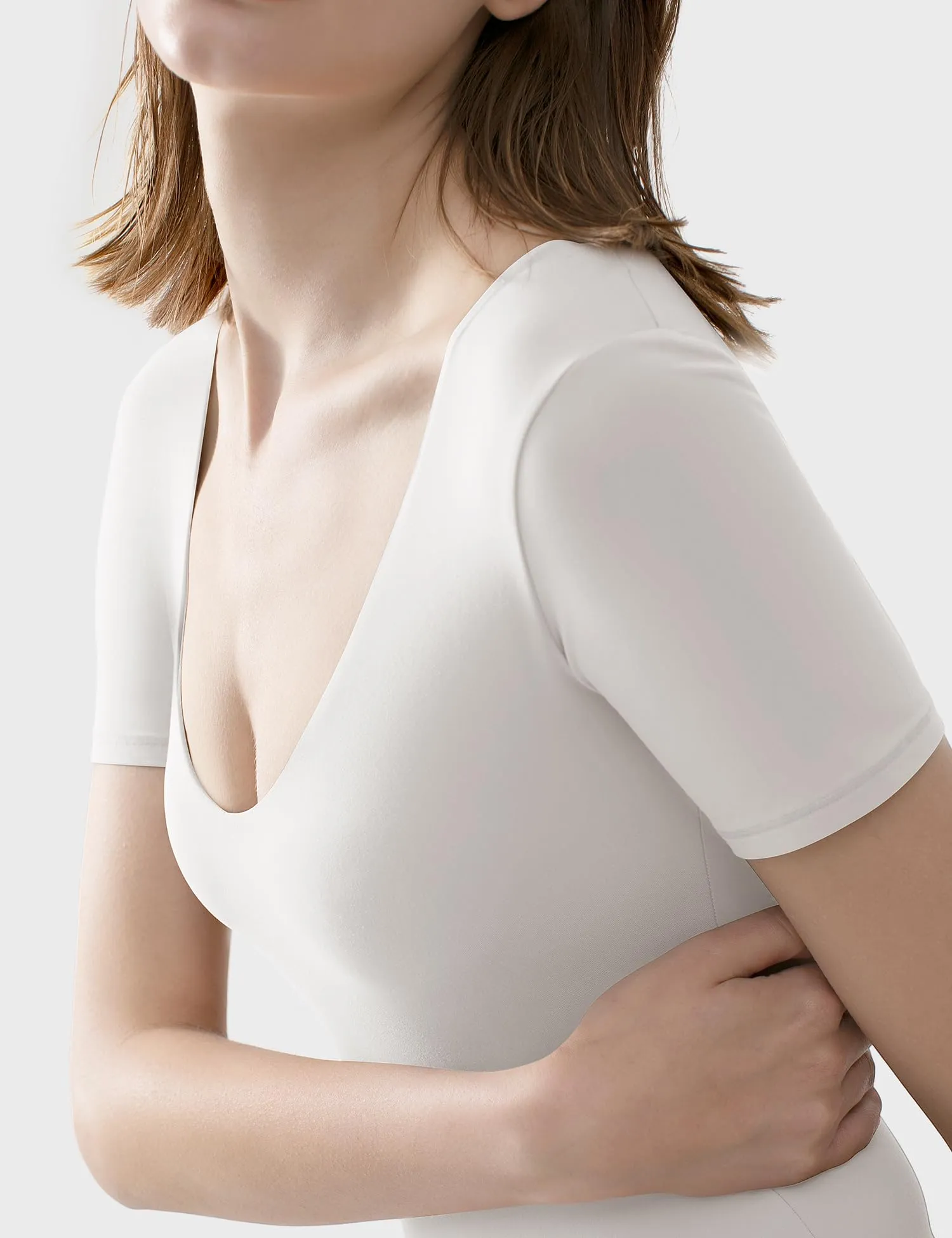 V Neck Short Sleeve Bodysuit