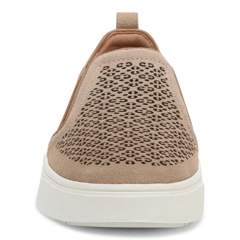 Vionic Women's Kimmie Perf Sneaker Ballad Wheat